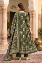 Women Green Printed Kurta Set with printed Dupatta