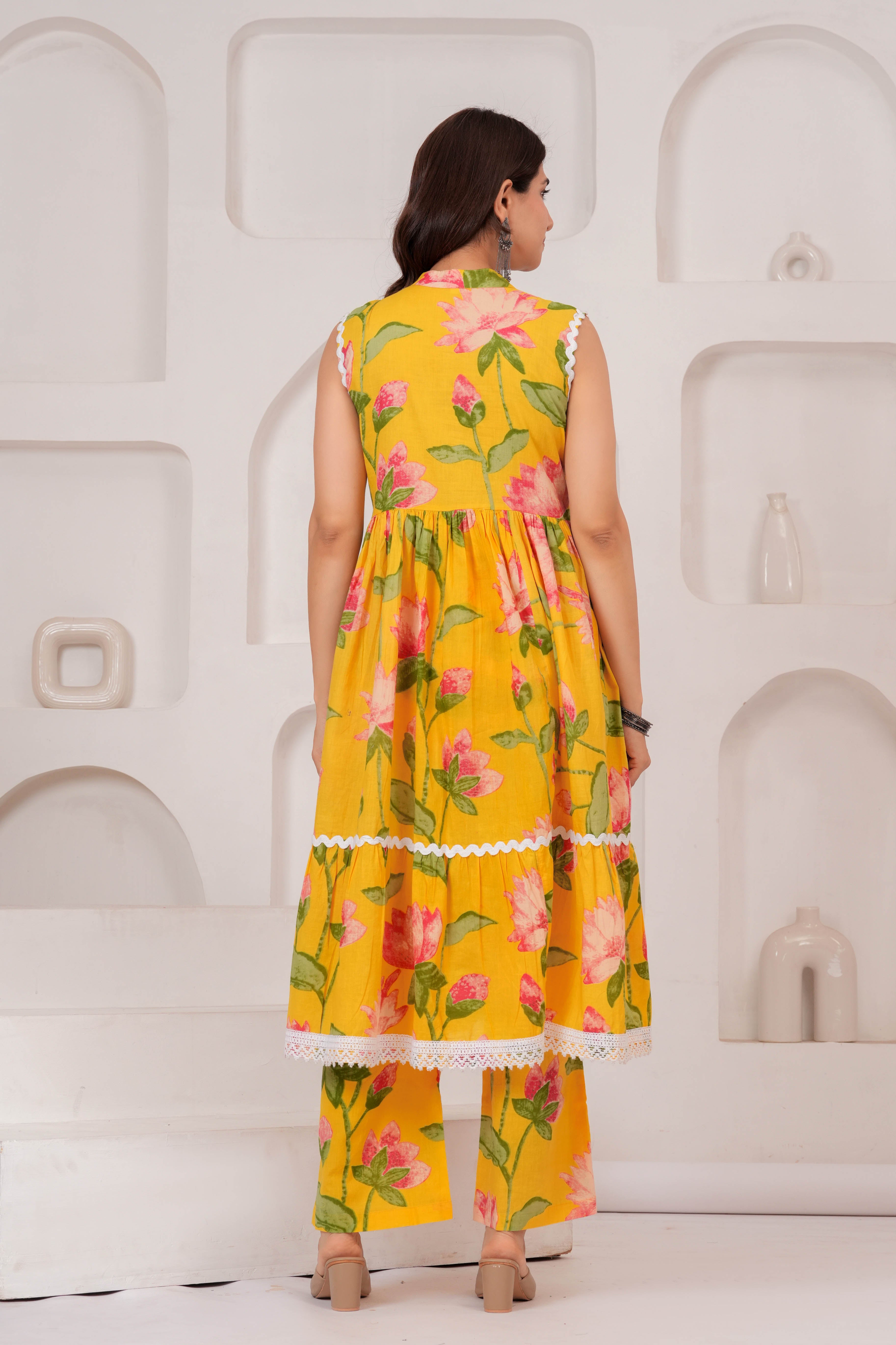 Elegant Yellow Lotus Print Kurti & Pant Set