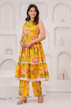 Elegant Yellow Lotus Print Kurti & Pant Set