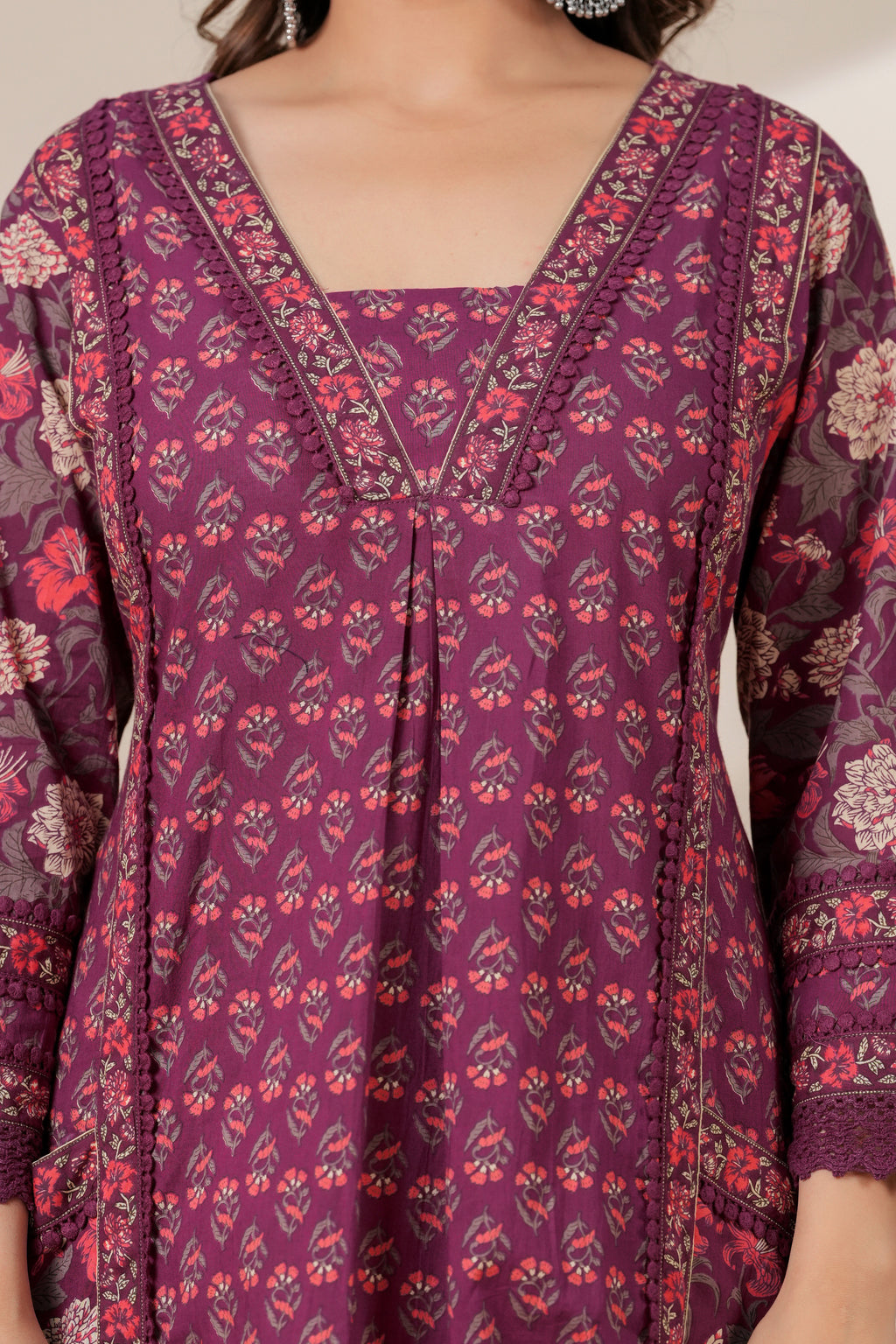 Elegant Maroon Floral Kurta & Pant Set with Lightweight Dupatta