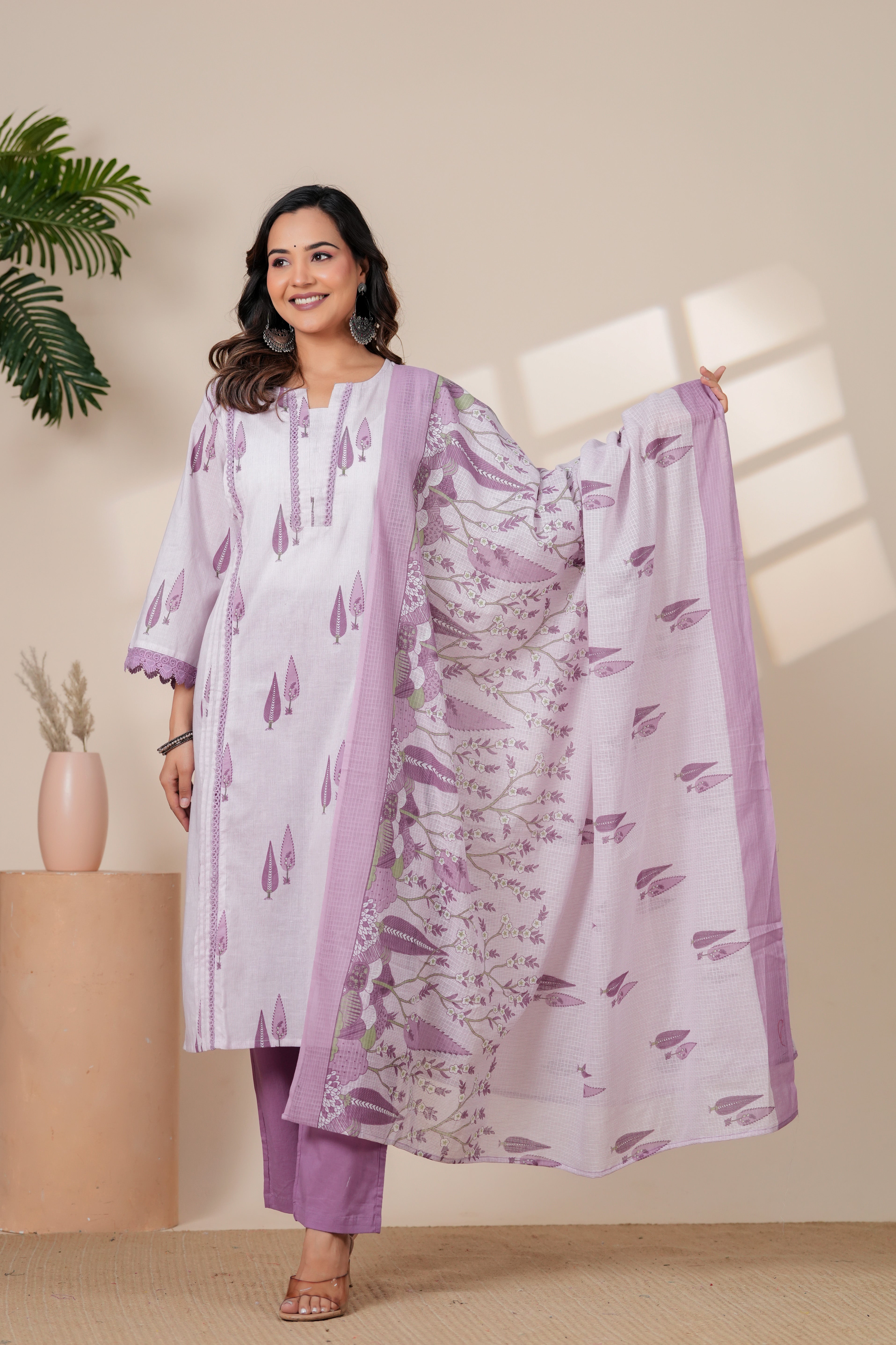 Elegant Lavender Printed Kurta with Pants & Floral Dupatta Set