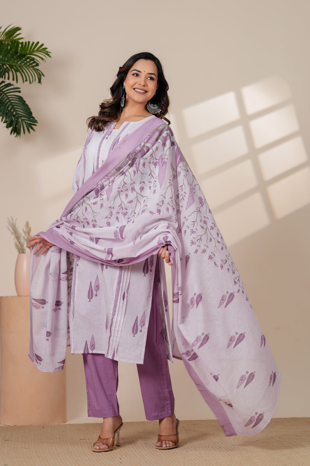 Elegant Lavender Printed Kurta with Pants & Floral Dupatta Set