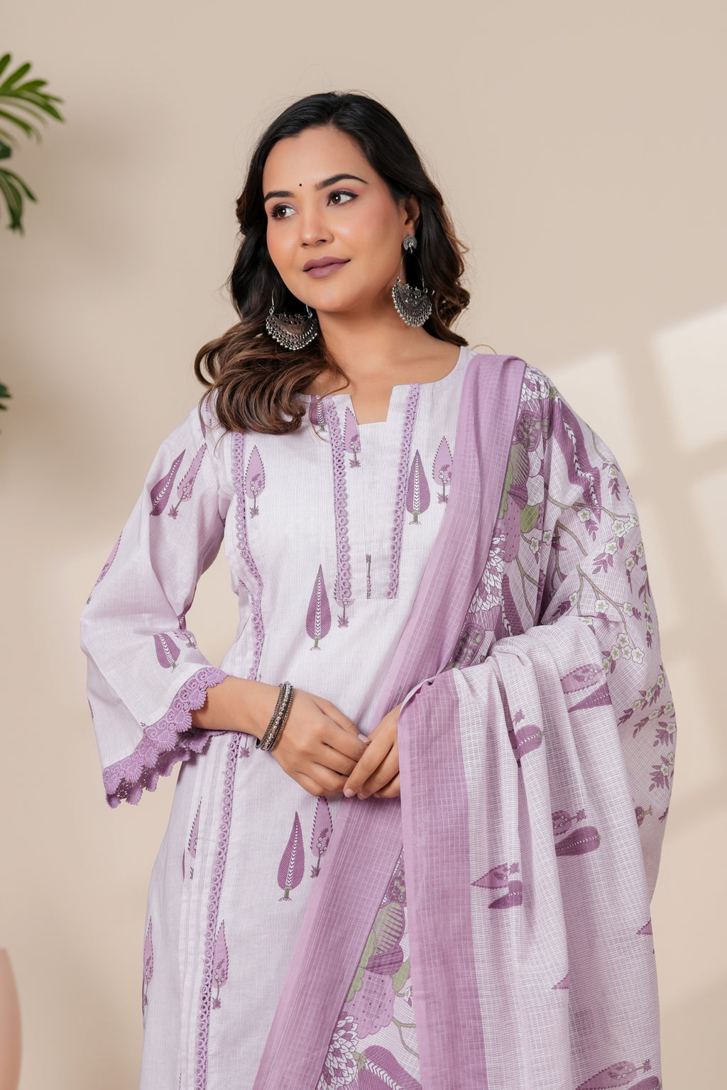 Elegant Lavender Printed Kurta with Pants & Floral Dupatta Set