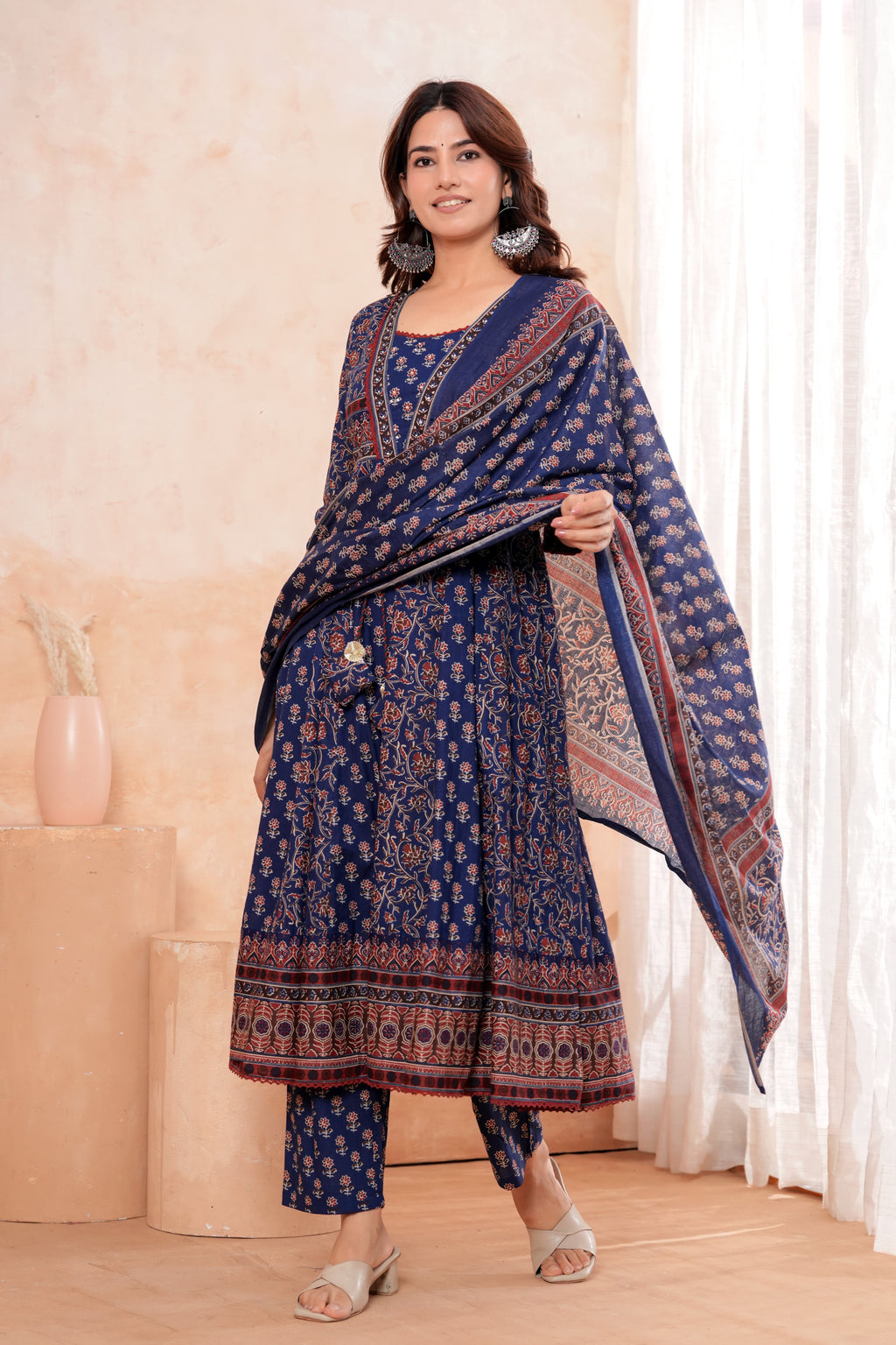 Elegant Blue HandWorked Kurta Set With  Printed Duptta