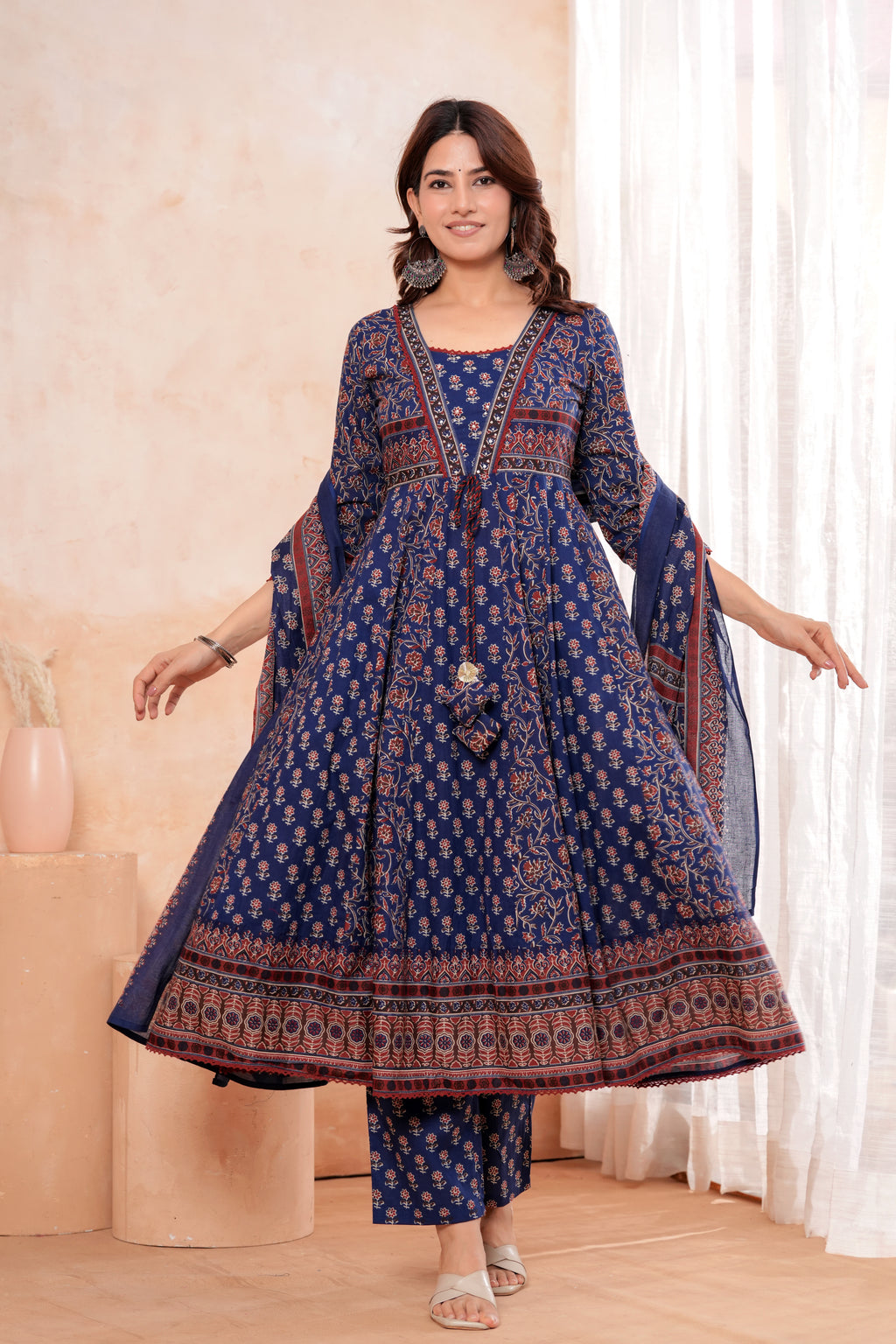 Elegant Blue HandWorked Kurta Set With  Printed Duptta