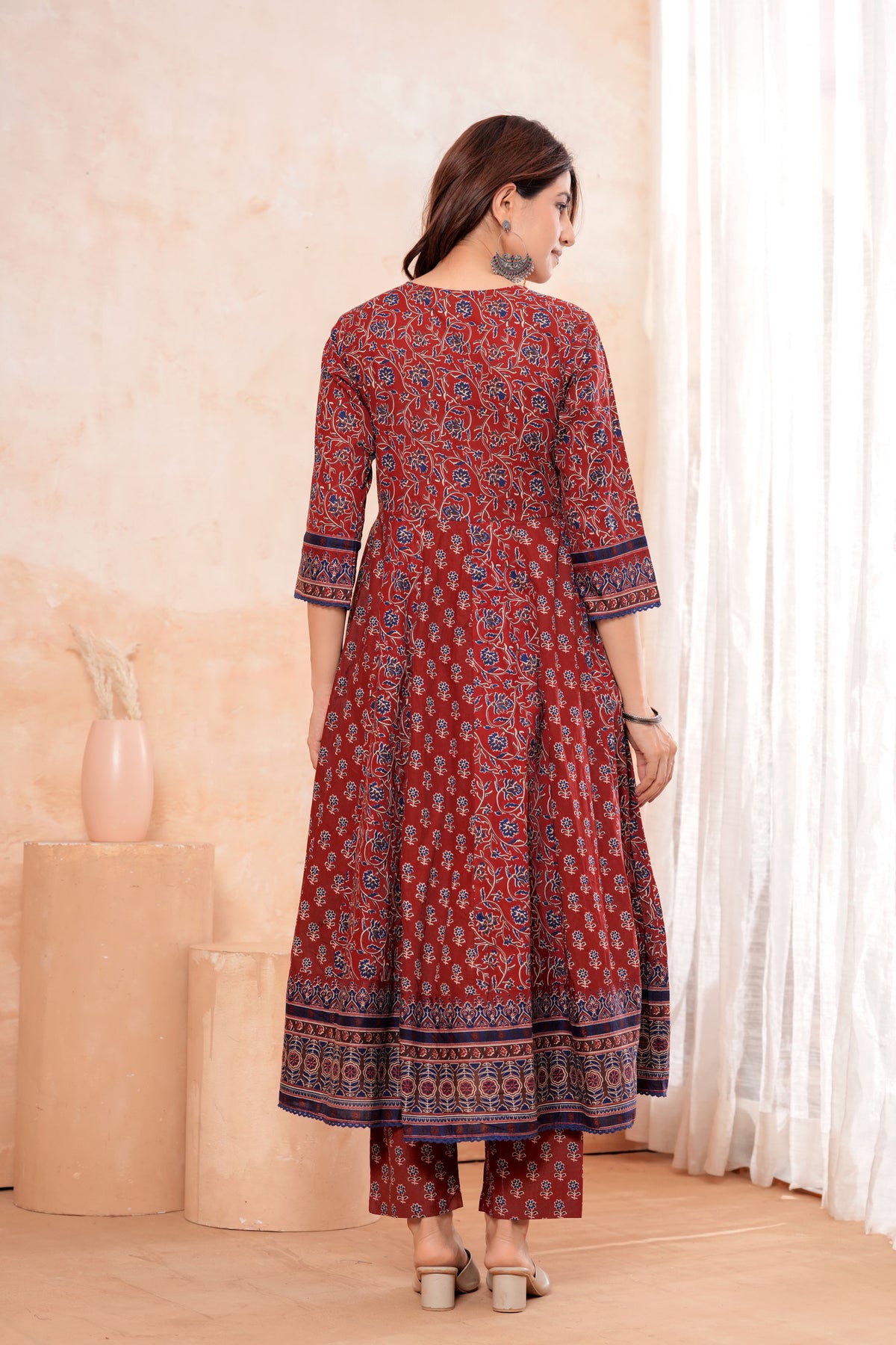Elegant Maroon HandWorked Kurta Set With  Printed Duptta